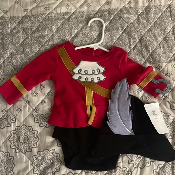 Disney Other - Disney baby outfit